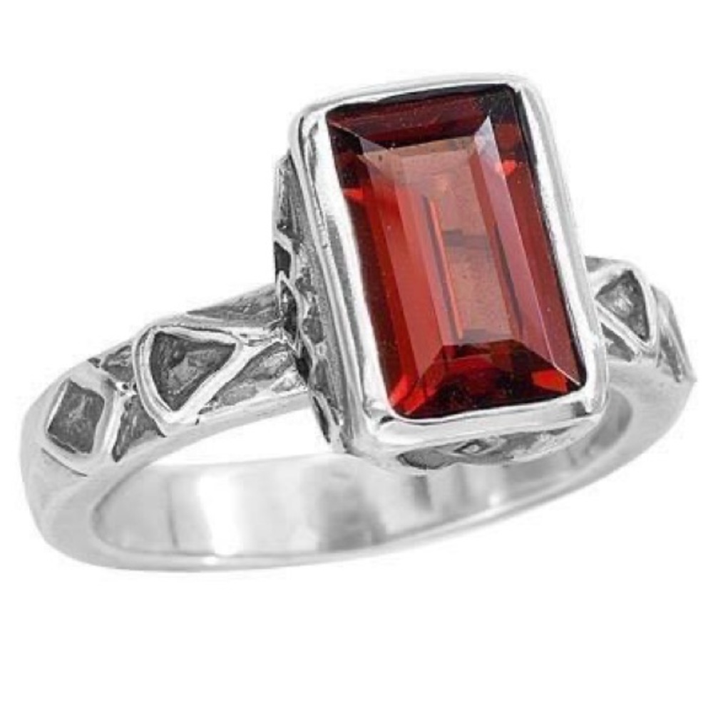 Silpada Sterling Silver Garnet Sunglow Ring Size 6